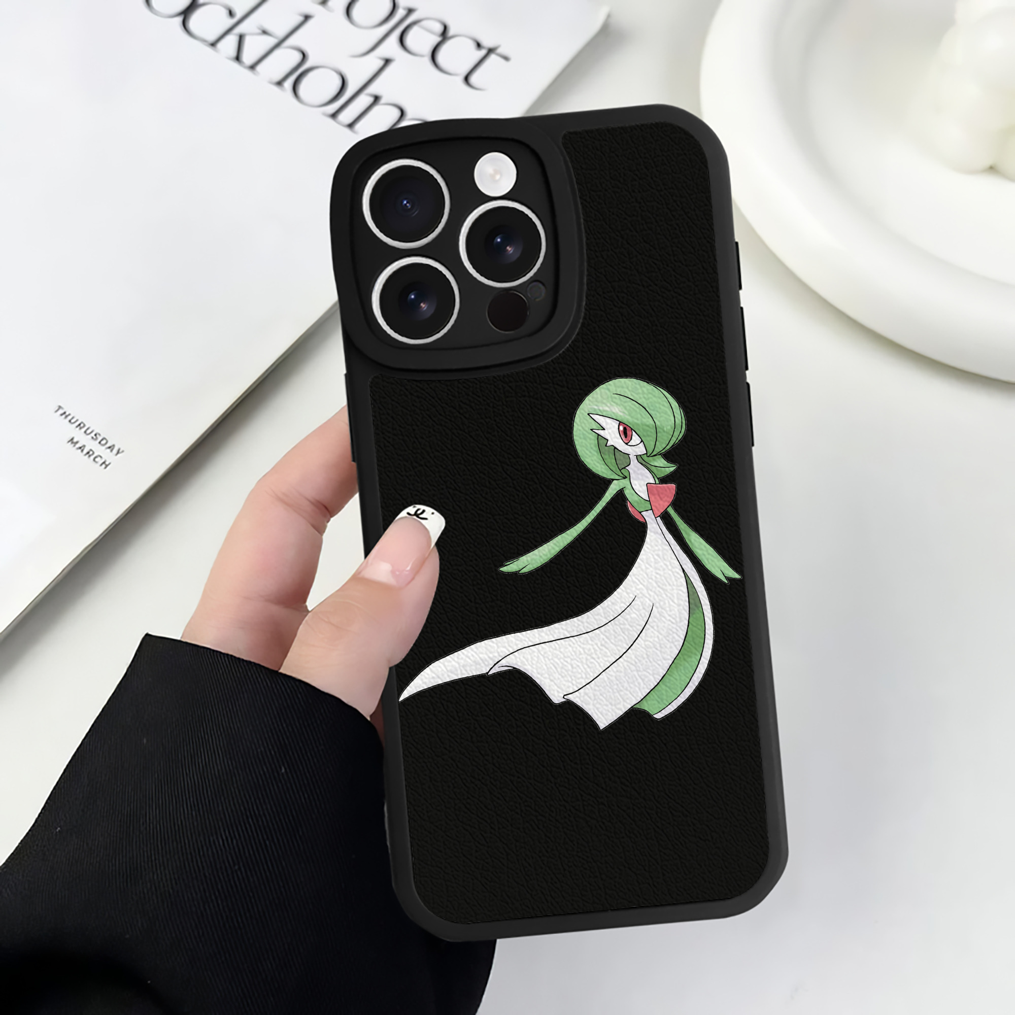 （画像用） ポケットモンスター Pokémon 【iPhone 16シリーズ対応】シリコンスマホケース（レザー調） 材質：シリコン